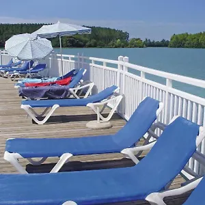  Appartement Appt Hameau Du Avec Piscine Et Vue Sur Le
